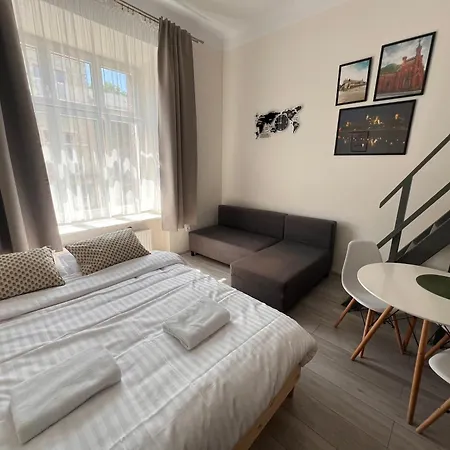 Long Street Aparthostel Hostal